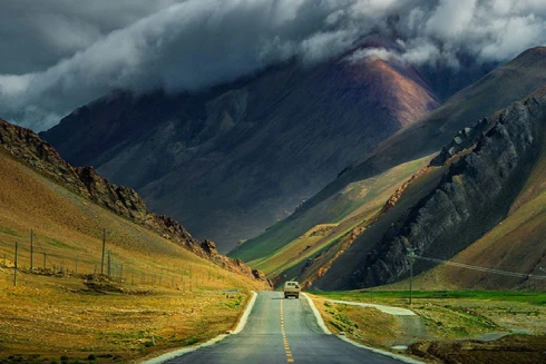 [ẢNH] Những địa điểm du lịch kỳ lạ nhất trên thế giới