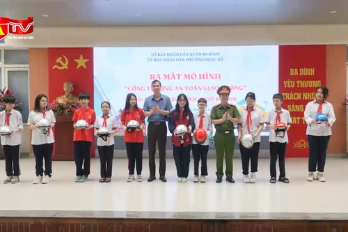 Quận Ba Đình ra mắt mô hình " Cổng trường an toàn giao thông"