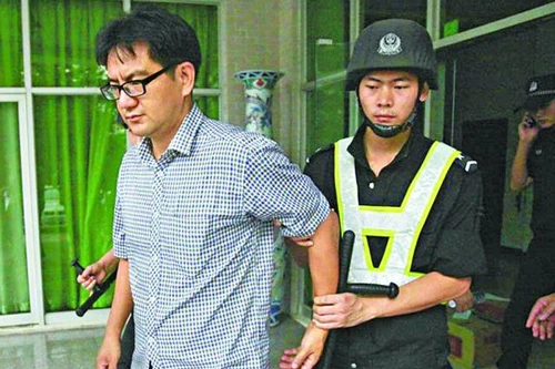 Phá đường dây buôn bán... trứng người