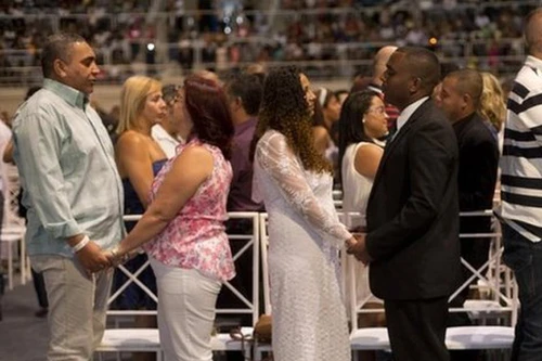 Cưới tập thể “kỷ lục” ở Brazil: Cơ hội cho các cặp đôi “hoàn cảnh”