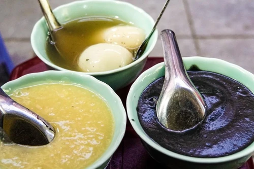 Quà vặt mùa đông Hà Nội