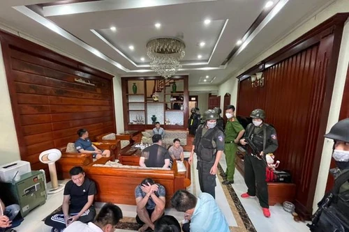 Nhận diện và đánh chặn tội phạm trên không gian mạng (Bài 2): Triệt phá nhiều đường dây đánh bạc trên Internet 