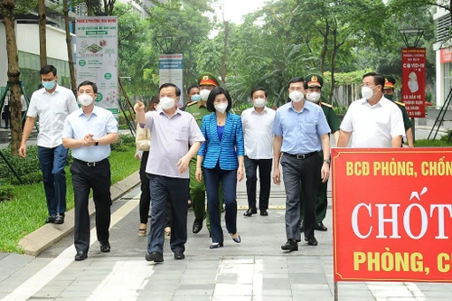 Bí thư cấp ủy - Tư lệnh đích thực trong “cuộc chiến” khốc liệt với dịch Covid-19 (Bài 4): Lãnh đạo biết “nhóm lửa”, sức mạnh, niềm tin sẽ nhân lên