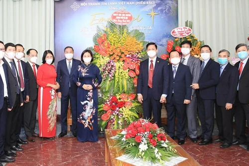 Phát huy tinh thần đoàn kết, chung sức, đồng lòng vì lợi ích chung