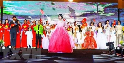 Việt Nam-Hàn Quốc tăng cường hợp tác về văn hóa, thể thao, du lịch 