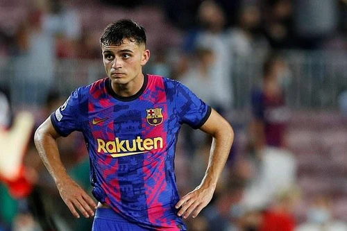 Barca 'trói' Pedri bằng điều khoản 1 tỷ euro