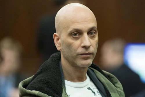 Bị bắt vì cuỗm kim cương 5 triệu USD