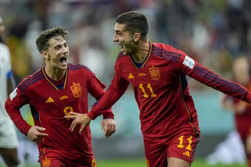 Tây Ban Nha thắng với cách biệt kỷ lục ở World Cup 2022