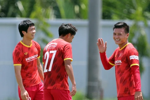 Tuyển Việt Nam đón các trụ cột trở lại đấu Ấn Độ