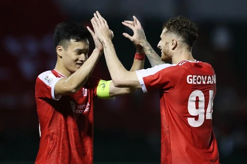 Viettel FC vào bán kết sau màn 'hủy diệt' đại diện Singapore
