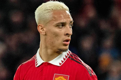 Vì sao Antony 'mất hút' ở trận MU vs West Ham?