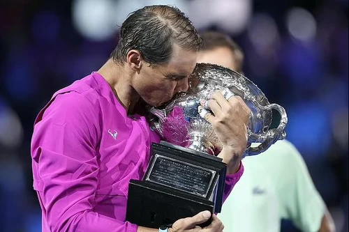Nadal vô địch Úc Mở rộng, đi vào lịch sử quần vợt