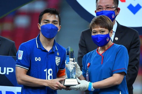 'Messi Thái' lần thứ 3 xuất sắc nhất AFF Cup