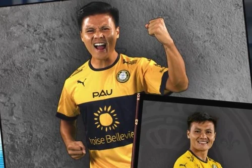 Pau FC tri ân bàn thắng lịch sử của Quang Hải