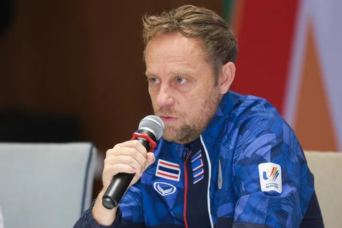 HLV Mano Polking: "U23 Thái Lan không được mắc thêm sai lầm"