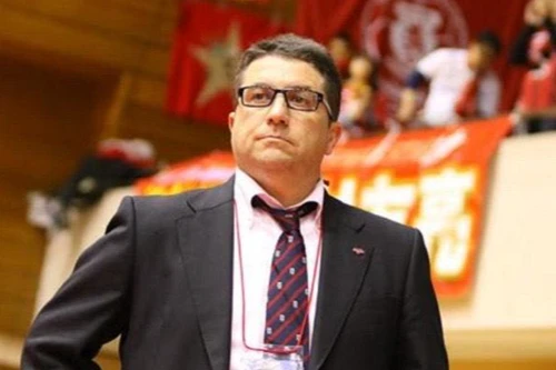  CLB futsal Thái Sơn Bắc có thầy ngoại 'cực xịn'