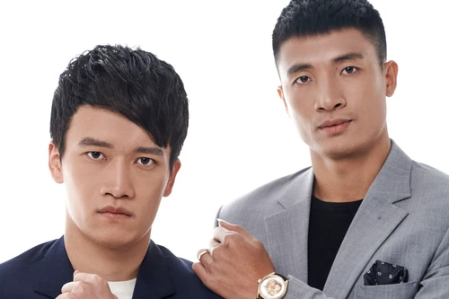 Bùi Tiến Dũng, Hoàng Đức 'đốn tim' fan nữ nhờ phong thái lịch lãm