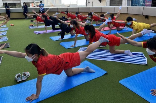 Tuyển nữ Việt Nam tập bài đặc biệt trước trận tranh vé World Cup