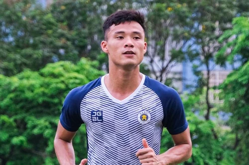 CLB CAND được tăng cường tiền đạo của Hà Nội FC