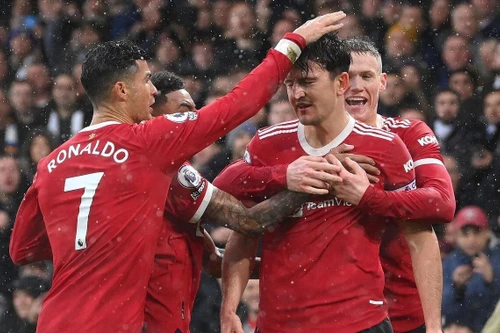 MU chạm cột mốc 'khủng' khi thắng đậm Leeds