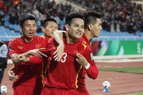 Toàn cảnh trận thắng Trung Quốc nức lòng người hâm mộ của ĐT Việt Nam