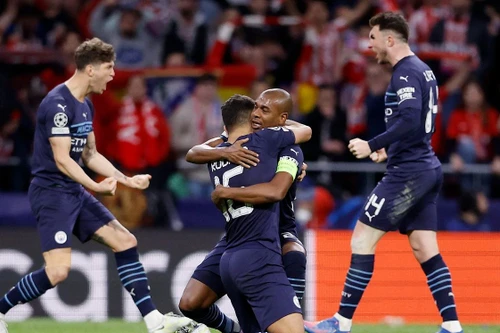 Xác định xong 2 cặp bán kết Champions League