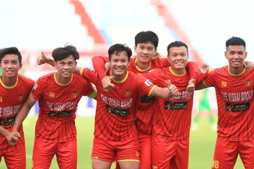 Hạ Bình Phước, CLB Công an nhân dân xuất sắc vào top 3