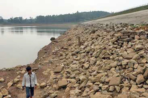 Phần lớn hồ chứa ở Hà Nội đã xuống cấp, hư hỏng