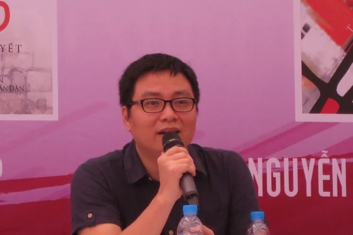 Nhà văn "Hương ga" tiết lộ lý do "chăm" viết tiểu thuyết hình sự 