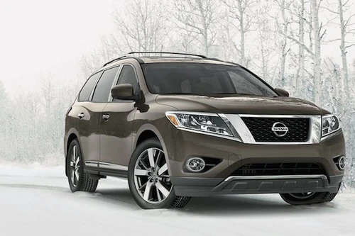 Nissan Pathfinder 2015 có giá bán khởi điểm từ 29.510 USD
