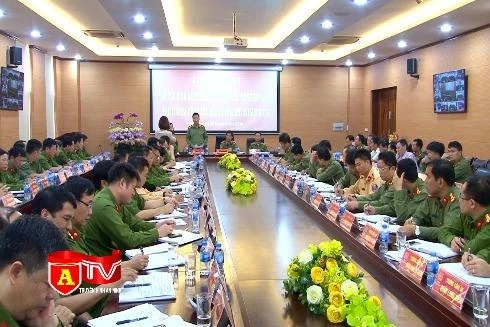 Quyết liệt đảm bảo trật tự giao thông – đô thị, giữ nghiêm kỷ luật cán bộ