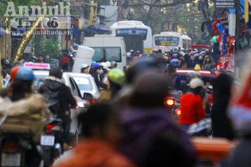 Rao bán "thuốc chữa bệnh” ùn tắc giao thông với giá 100 tỷ đồng