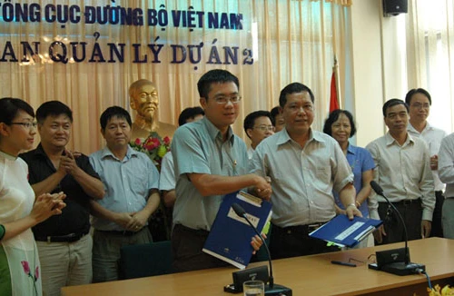 Quản lý sử dụng giấy phép lái xe qua SMS 