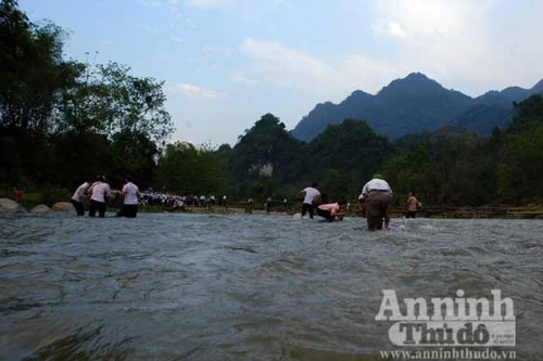 Lạc vào miền gái đẹp Mường So 