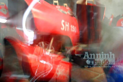 Đột nhập xưởng sản xuất xe Dylan, SH giả