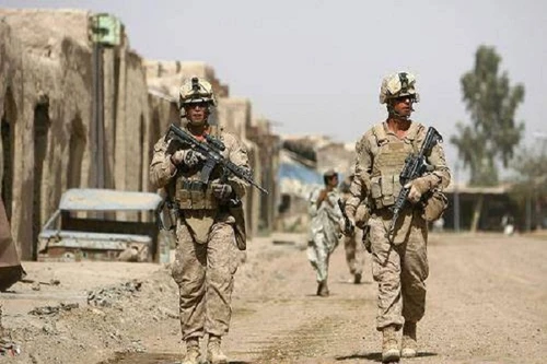 Mỹ quyết định tăng quân ở lại Afghanistan lên 10.800 người 