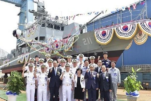 Hàn Quốc hạ thủy tàu tuần tra mới đối phó với tàu đệm khí Triều Tiên 
