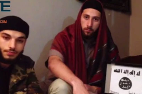 IS tung video lạnh gáy về 2 kẻ tấn công nhà thờ ở Pháp