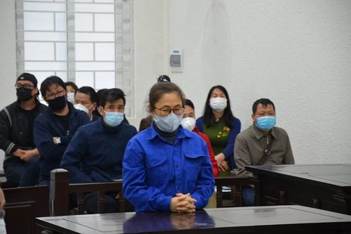 Bịa chuyện Hà Nội có chủ trương bán kiot phố đi bộ, chiếm đoạt hàng chục tỷ đồng 