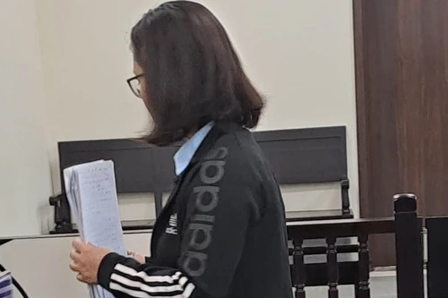 Nữ kế toán lĩnh án lừa, cựu giám đốc thoát tội kinh doanh trái phép