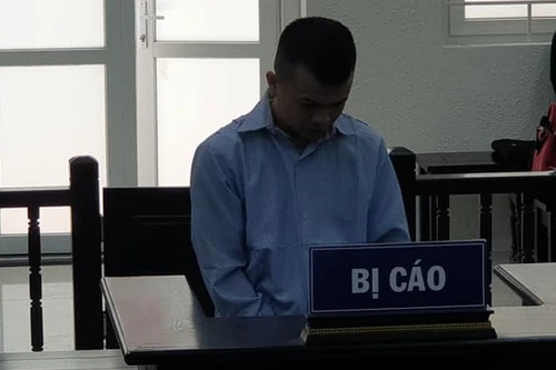 Không nghề nghiệp nhưng vẫn “nổ” vị trí công tác lừa “chạy” việc làm