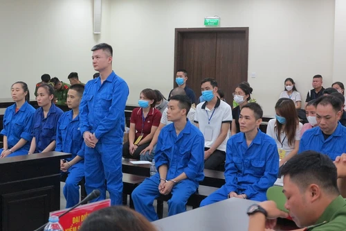 “Trùm” đường dây đánh bạc “khủng” bằng công nghệ và đồng phạm lĩnh án