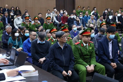 Vụ Việt Á: Đơn, thư gửi Tòa xin giảm nhẹ hình phạt cho cựu Bộ trưởng viết gì?