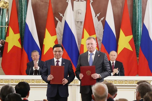 Petrovietnam đặt mục tiêu “mỗi tháng vận hành một công trình mới” và duy trì đà tăng trưởng