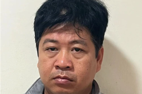 Hậu “Pháo” chuyển tiền cho cựu Chánh văn phòng Huyện ủy Măng Thít nhằm mục đích gì? 