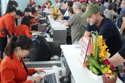 Hàng không giá rẻ kết nối Hà Nội với Quảng Châu