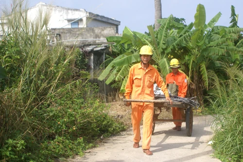Đưa điện đến nhiều xã đảo