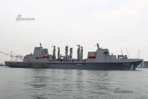 Đài Loan sắp biên chế tàu tiếp tế quân sự “cực khủng” cho hải quân