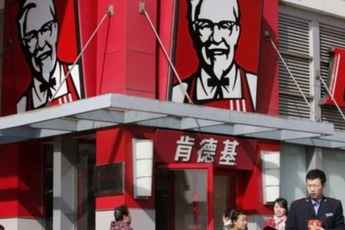 Tin đồn nhảm "gà có 6 cánh, 8 chân" lan nhanh, KFC đâm đơn kiện ở Trung Quốc 