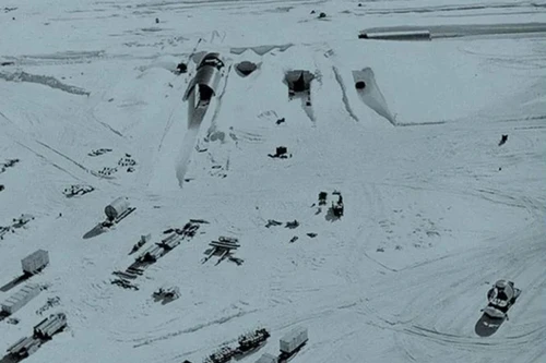 Phát hiện căn cứ bí mật dưới lớp băng Bắc Cực